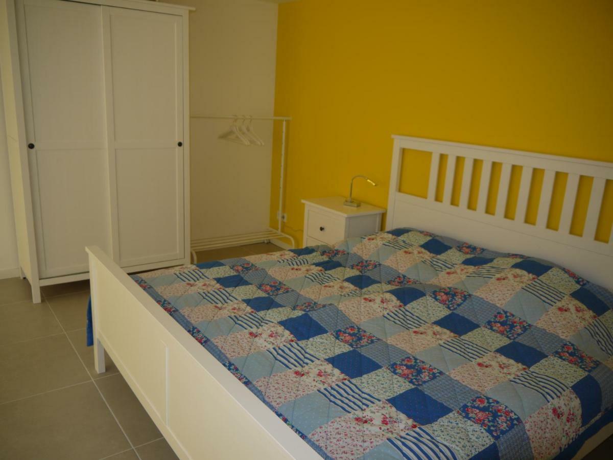 Studio Im Haus In Seenaehe Райнфелд Екстериор снимка
